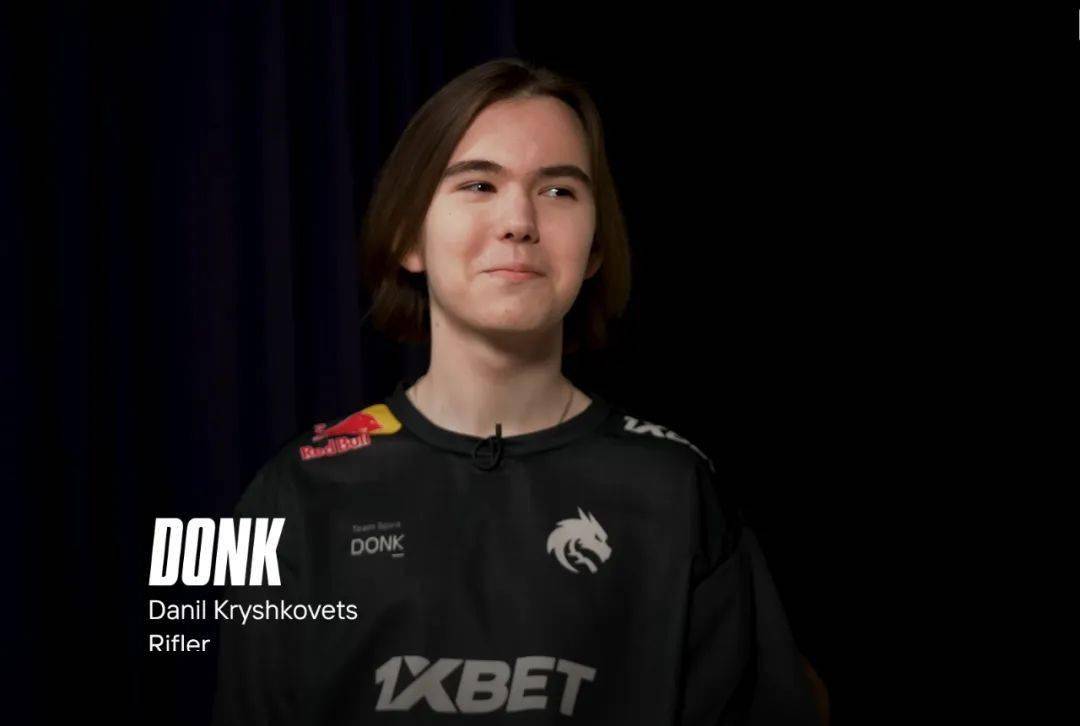 CSGO EPL S16：打比赛还能借队友显示器？