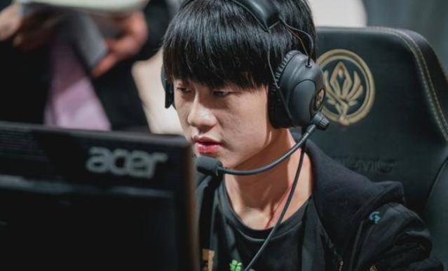 FaZe 在 ESL Pro League 第22赛季中淘汰了 Spirit，晋级半决赛